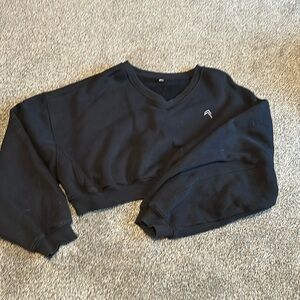 Oner Active - Oversized Cropped V Neck Sweatshirt